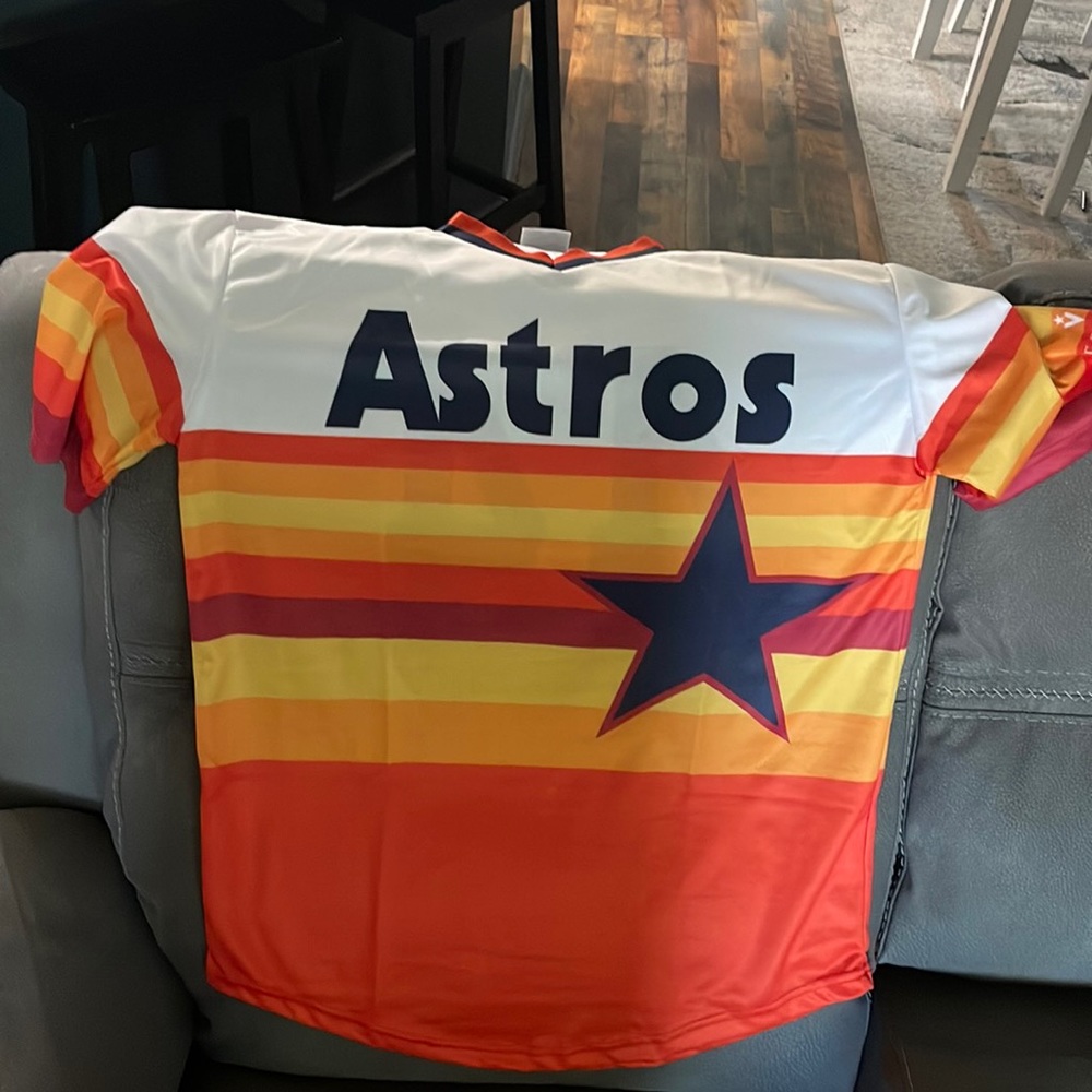Astros retro “rainbow” jersey XL Alvarez